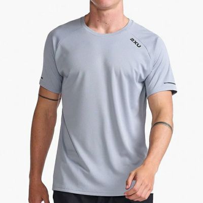 メール便発送可　2XU（ツータイムズユー）　メンズ エアロ Tシャツ　MR6557A-WTVBRF　ランニングウェア