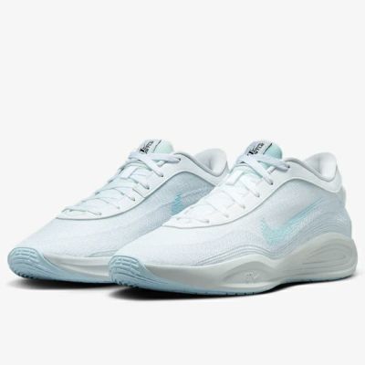 ナイキ　G.T. ハッスル アカデミー EP　FJ7808-101　バスケットボールシューズ　WHITE/GLACIER BLUE-P