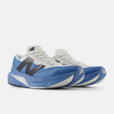 ニューバランス　FuelCell Rebel v4　MFCXCI4D　ランニングシューズ　BLUE