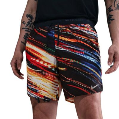 メール便発送可　ナイキ ストライド　IB7929-100　メンズ Dri-FIT 18cm ランニングショートパンツ (インナー付き)　WHITE/MULTIC/OFFNOR/